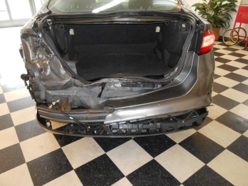 2013 Ford Fusion SE 15K NO RESERVE Salvage Rebuildable Damaged Repairable, image 38