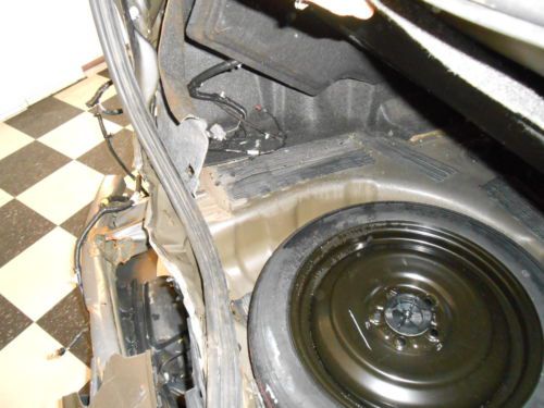 2013 Ford Fusion SE 15K NO RESERVE Salvage Rebuildable Damaged Repairable, image 39