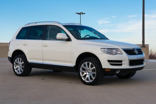 2009 volkswagen touareg tdi w lux &amp;  tech packages / pristine / low mi