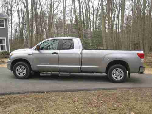 2011 Toyota Tundra SR5 Crew Cab Pickup 4-Door 5.7L, image 4