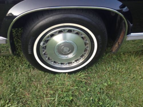 1995 Cadillac Fleetwood Brougham, US $8,900.00, image 3