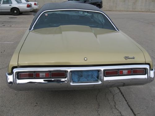 1972 Chevy Impala 2dr, Gold, Rims, Police Government seizure - NO RESERVE, image 4