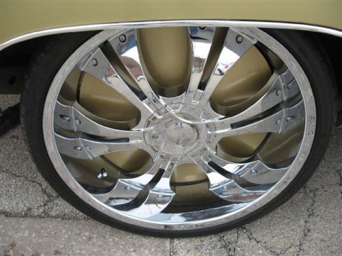 1972 Chevy Impala 2dr, Gold, Rims, Police Government seizure - NO RESERVE, image 10