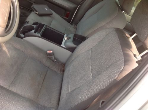 2004 P71 CROWN VICTORIA POLICE PACKAGE...ORIG FLORIDA CAR 112k SILVER DETECTIVE, image 4