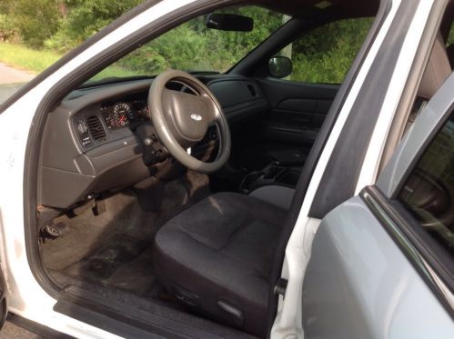 2004 P71 CROWN VICTORIA POLICE PACKAGE...ORIG FLORIDA CAR 112k SILVER DETECTIVE, image 8