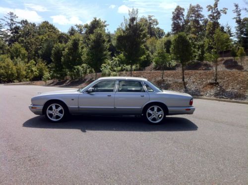 2003 jaguar xj sport.