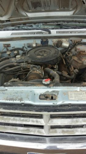 1987 DODGE DAKOTA PICK UP, 8FT BED A FEW SMALL DENTS NOTHING TO BIG, US $2,200.00, image 2