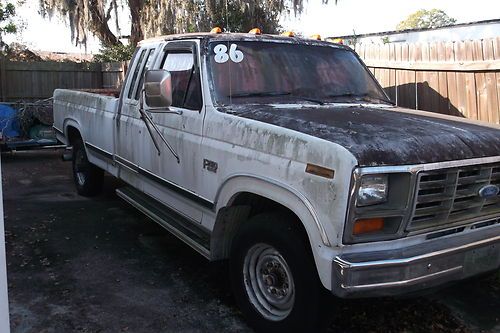 1986 ford f 250 extended cab truck  400 motor with less than 900 miles