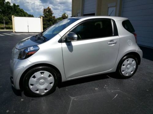 2013 scion iq 3dr hb cvt auto 1.3l dohc 16 valve only 2,600 miles