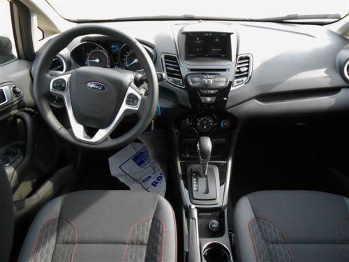 2014 ford fiesta se