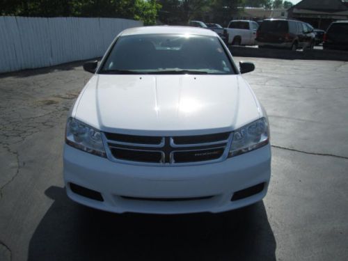 2013 dodge avenger se