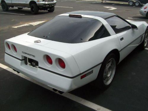 1990 chevrolet corvette base