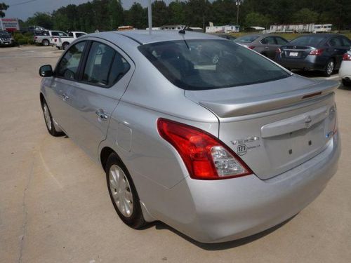 2013 nissan versa 1.6 sv