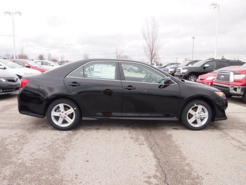 2014 toyota camry se