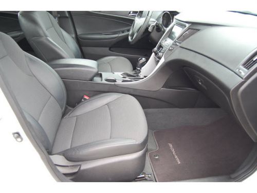 2012 hyundai sonata se