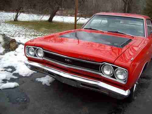 1968 GTX clone, red with white and red bucket seat interior., image 2