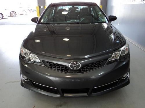 2013 toyota camry se