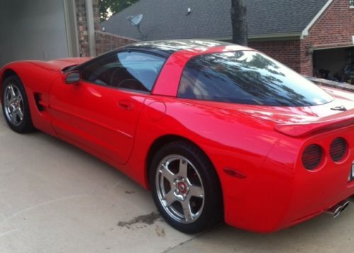 1997 Red Chevrolet Corvette Base Hatchback 2-Door 5.7L, US $16,000.00, image 2