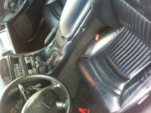 1997 Red Chevrolet Corvette Base Hatchback 2-Door 5.7L, US $16,000.00, image 4