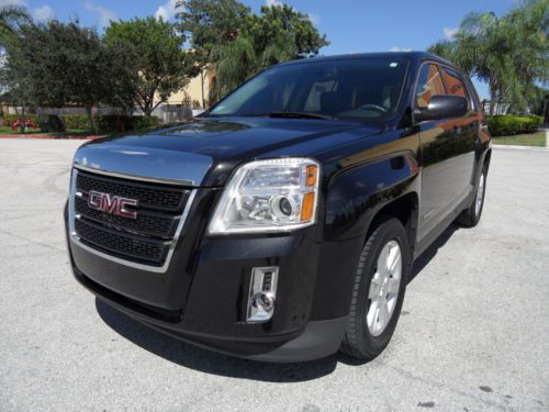 Stunning! 4wd w/ back up cam - book value $18.9 - yes! 10 12 slt equinox