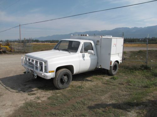 1986 chevy pickup with utilty box, welder, and compressor