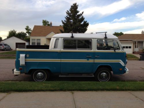 1978 Volkswagen Bus / Truck Custom Transporter OG Reef Blue paint, image 2