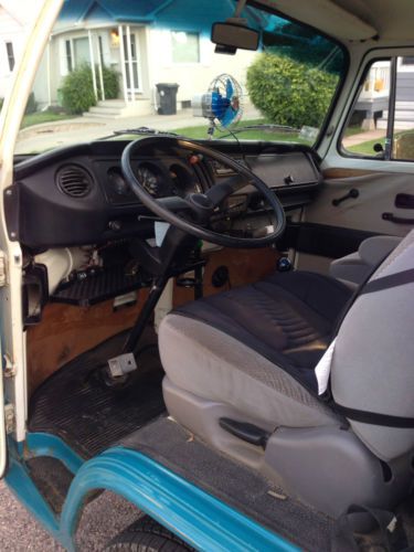 1978 Volkswagen Bus / Truck Custom Transporter OG Reef Blue paint, image 10