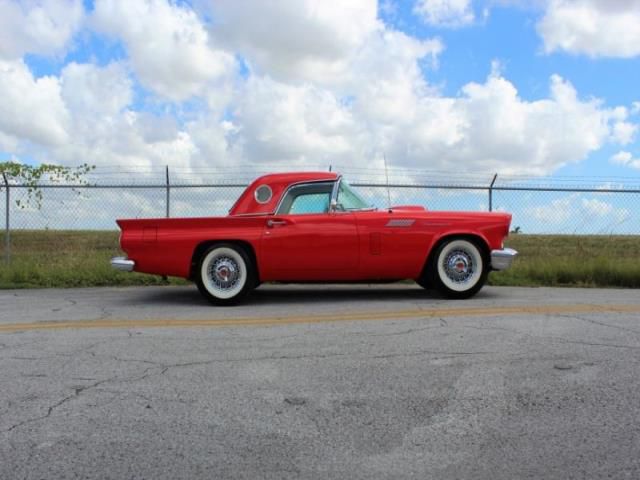 1957 Ford Thunderbird HardTop Coupe, US $15,000.00, image 2