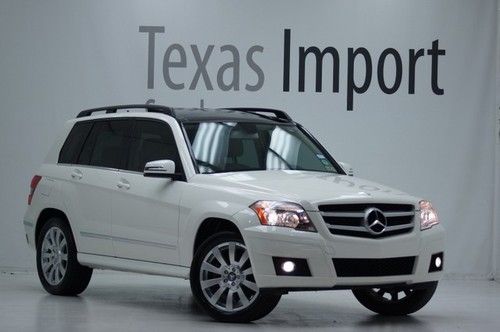 10 glk350 awd 31k miles,premium pkg,panorama,warranty,we finance