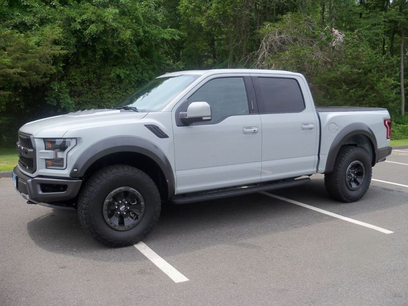 2017 ford f-150 raptor