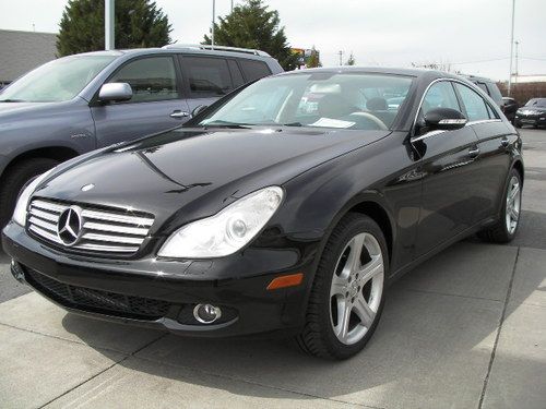 2006 mercedes-benz cls500 sedan 4-door 5.0l navigation sunroof loaded