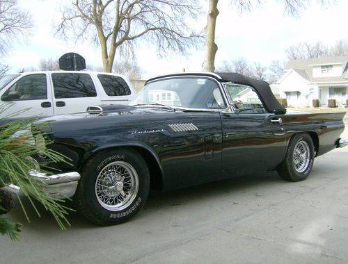 1957 ford thunderbird