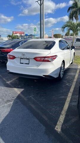 2018 Toyota Camry LE, US $13,893.00, image 4