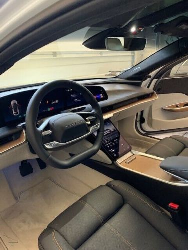 2022 lucid air grand touring santa cruz interior