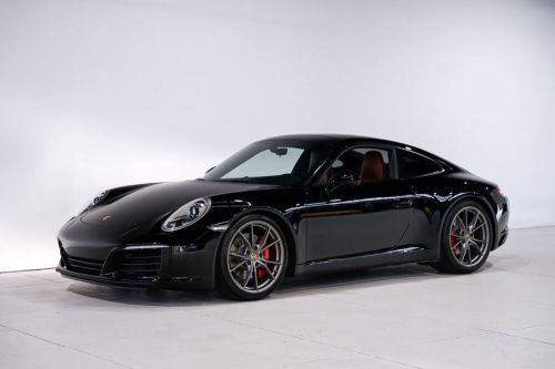 2019 porsche 911 carrera s