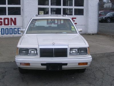 1987 chrysler lebaron town &amp; country no reserve!!