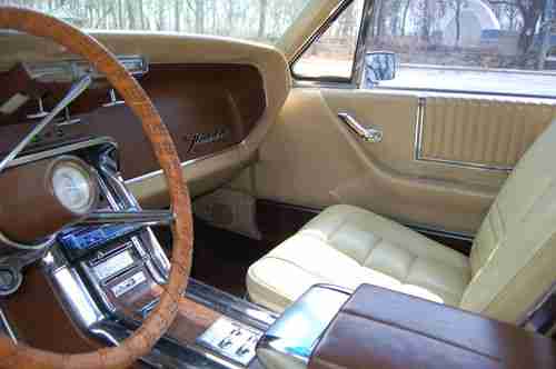 1966 Ford Thunderbird Town Landau, image 20