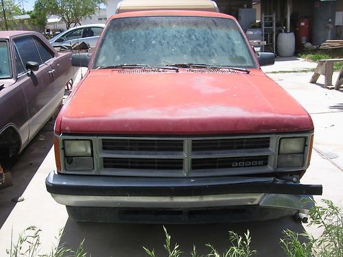 1988 dodge dakota le standard cab pickup 2-door 3.9l