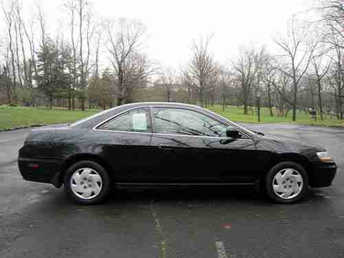 2001 Honda Accord Coupe' with no reserve, image 6