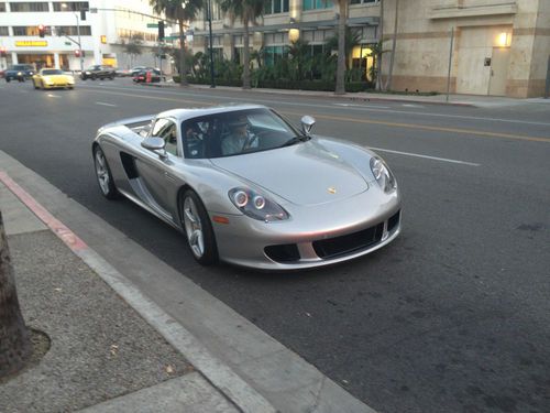 2004 porsche carrera gt base convertible 2-door 5.7l