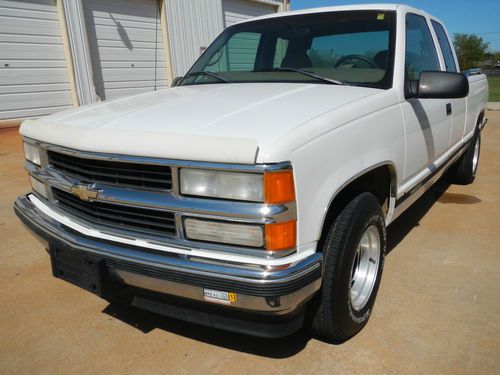 1998 chevrolet silverado c1500 ext cab 3door 5.0l very clean 89k no reserve