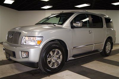 * one texas owner * factory chrome wheels * navigation * dvd * extra nice *