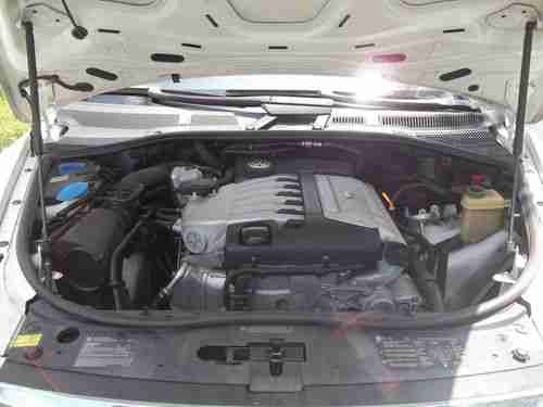 2005 Volkswagen Touareg Base Sport Utility 4-Door 3.2L, US $12,900.00, image 10