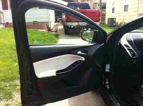 2012 Ford Focus Titanium, US $18,000.00, image 9