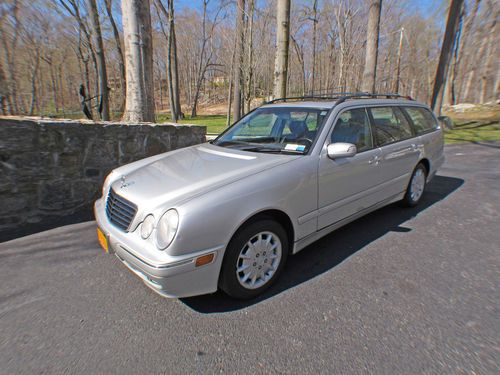 2000 mercedes-benz e320 4matic wagon 4-door 3.2l