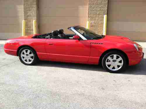 2002 Ford Thunderbird, image 3