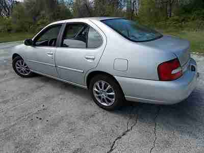 2001 NISSAN ALTIMA GXE, NO RESERVE, NO ACCIDENTS, LOOKS AND RUNS FINE..., image 7