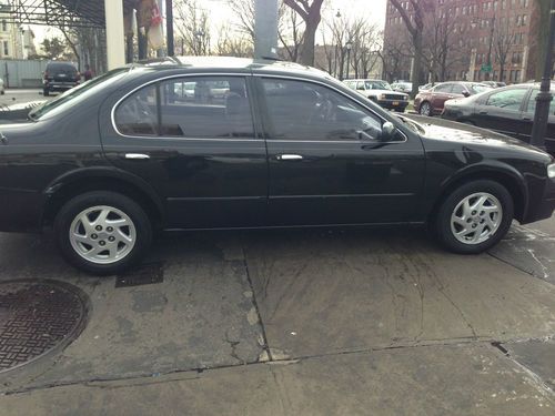 1996 nissan maxima gle sedan 4-door 3.0l