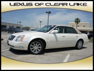 2008 cadillac dts 4dr sdn w/1sa leather seats tachometer power locks