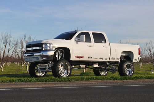 Sema 2008 chevrolet 2500hd 4x4 z71 duramax custom lifted show truck!!!